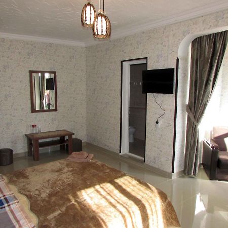 Hotel Gold Тбилиси Экстерьер фото